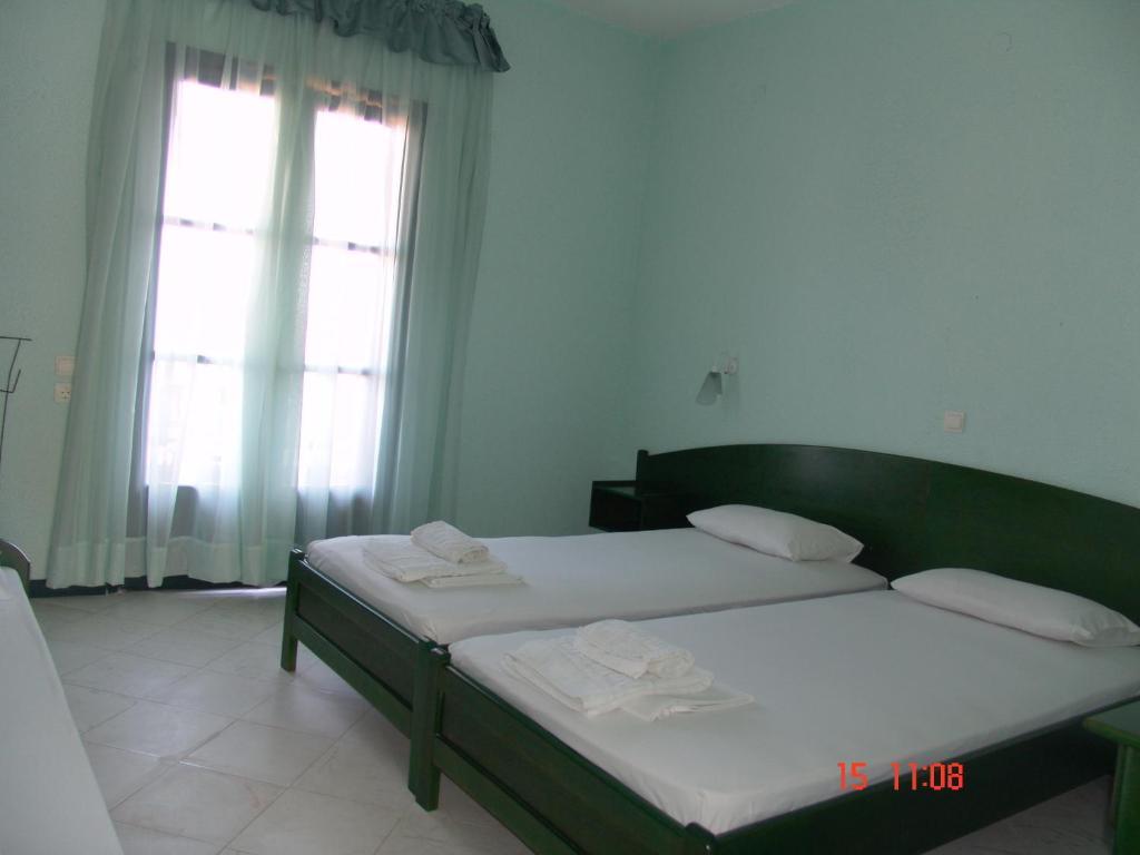 Nikos Apartments Afytos Ruang foto